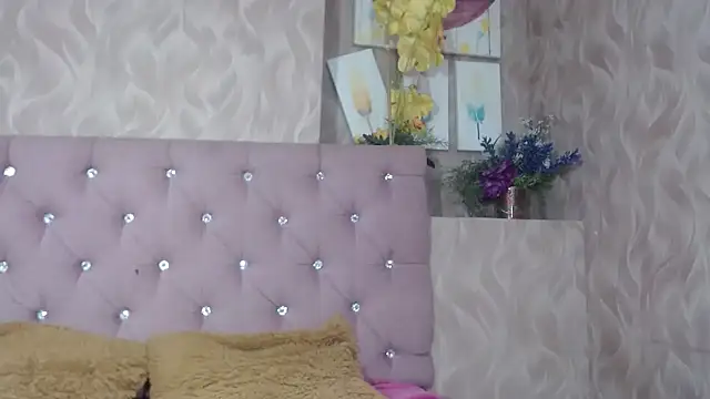 AnnieSoul online show from October 11, 2025, 2:40 pm