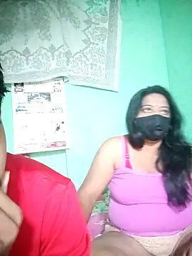 Snapshot of Group_Of_Lust chatting on April 23, 2026, 12:28 am Group Of Lust online show from April 23, 2026, 12:28 am