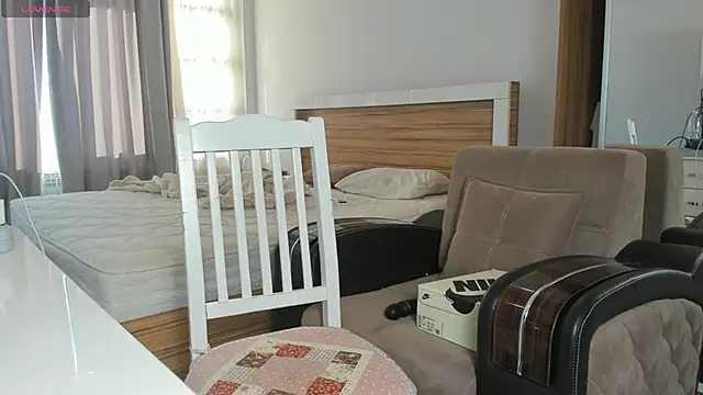 Snapshot of kirigaya_asuna chatting on December 28, 2024, 4:19 am kirigaya asuna online show from December 28, 2024, 4:19 am