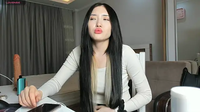 Snapshot of kirigaya_asuna chatting on December 13, 2024, 2:38 pm kirigaya asuna online show from December 13, 2024, 2:38 pm