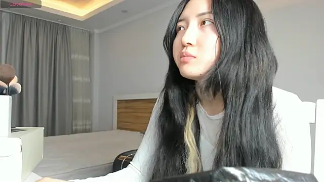 Snapshot of kirigaya_asuna chatting on December 11, 2024, 1:26 am kirigaya asuna online show from December 11, 2024, 1:26 am