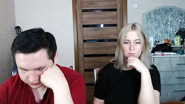 Kristy-Max online show from March 20, 2025, 6:19 am