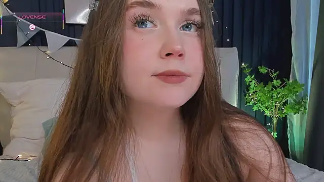 SunnyRisha online show from March 21, 2025, 6:16 am