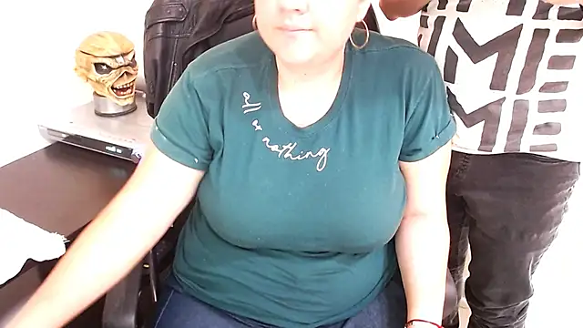 webothtwo online show from December 6, 2024, 3:50 pm