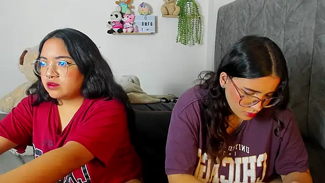 maddie-and-chelsea- online show from October 10, 2025, 8:04 am