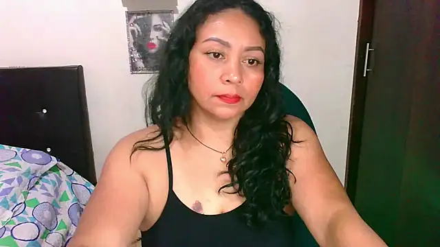 zaray bella online show from April 18, 2026, 10:32 pm