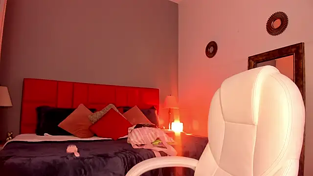 Giovanna oliveira online show from February 6, 2026, 4:41 am