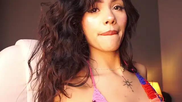 Giovanna oliveira online show from July 7, 2026, 6:47 am