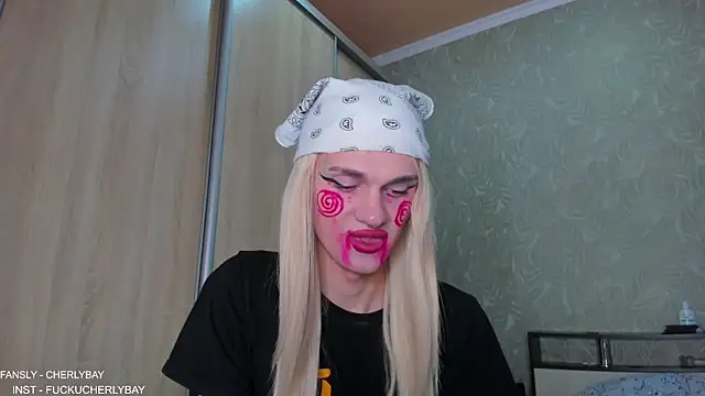 CHERLYBAY online show from October 31, 2025, 8:16 pm