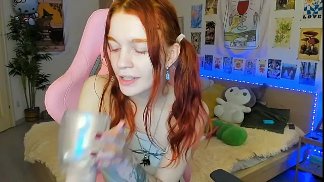 Sunny Elly online show from February 10, 2025, 9:04 am