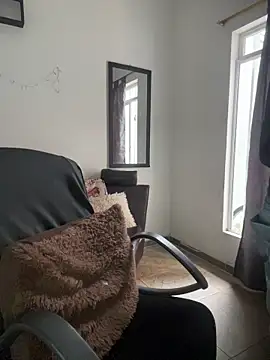 cristofer 988 online show from March 17, 2026, 8:23 pm