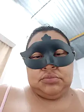 Lucky-hot-girls online show from September 25, 2025, 6:36 pm