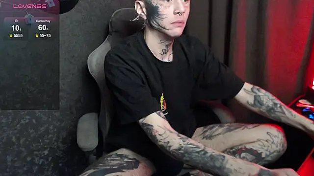 lonelycrystal online show from January 23, 2025, 12:19 pm