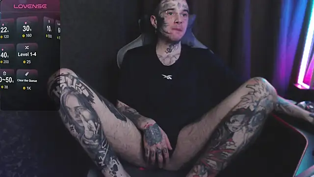 lonelycrystal online show from January 6, 2025, 11:30 pm