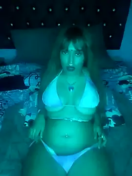 Snapshot of Sasha_fierceXXX chatting on February 15, 2025, 9:06 pm Sasha fierceXXX online show from February 15, 2025, 9:06 pm