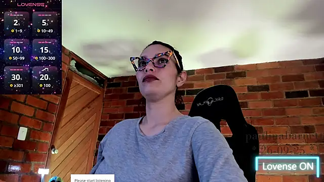 paulinabarnett- online show from September 27, 2025, 3:34 am