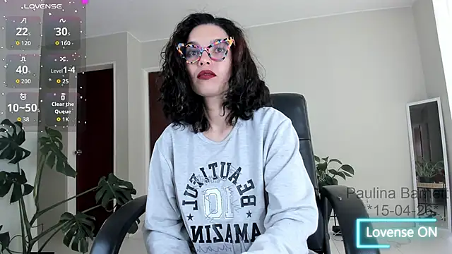 paulinabarnett- online show from April 15, 2026, 6:23 pm