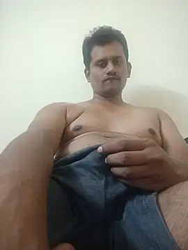 Snapshot of Long_Laster chatting on July 11, 2026, 7:14 pm Long Laster online show from July 11, 2026, 7:14 pm