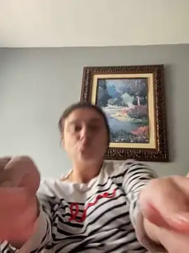 Snapshot of mermaid0794 chatting on October 30, 2025, 3:31 pm mermaid0794 online show from October 30, 2025, 3:31 pm