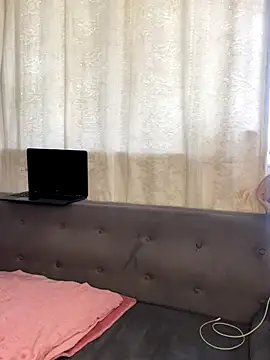 Cocowett online show from October 24, 2025, 8:13 am