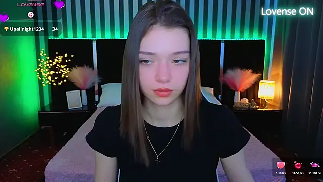 Snapshot of Cherry_Wipe chatting on June 1, 2026, 12:49 pm Cherry Wipe online show from June 1, 2026, 12:49 pm