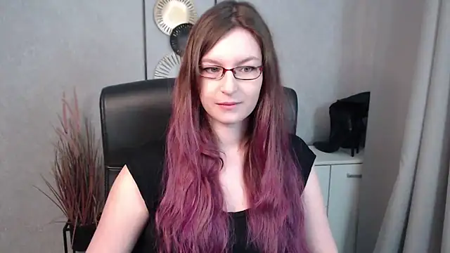 Snapshot of emmaxDelight chatting on March 7, 2025, 6:35 am emmaxDelight online show from March 7, 2025, 6:35 am