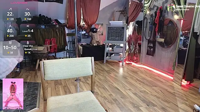 JoleneFuego online show from March 20, 2025, 9:24 pm