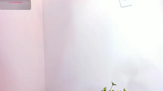 Mia ross16 online show from February 16, 2025, 3:59 pm