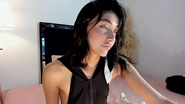 lilithTeen1  online show from March 6, 2026, 3:34 am