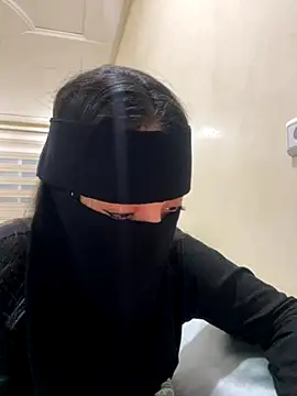 jijijoudia online show from September 28, 2025, 12:50 am