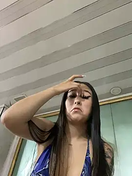  Luuna online show from March 11, 2025, 3:25 am