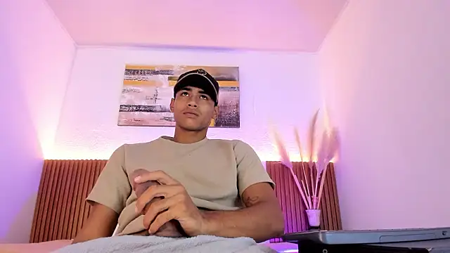 zander 2120 online show from March 30, 2026, 1:01 pm