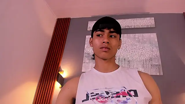 zander 2120 online show from February 12, 2025, 1:16 pm