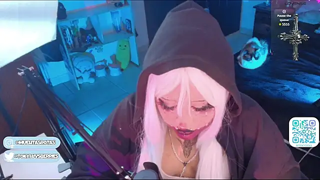 toky doll online show from August 2, 2026, 3:27 am