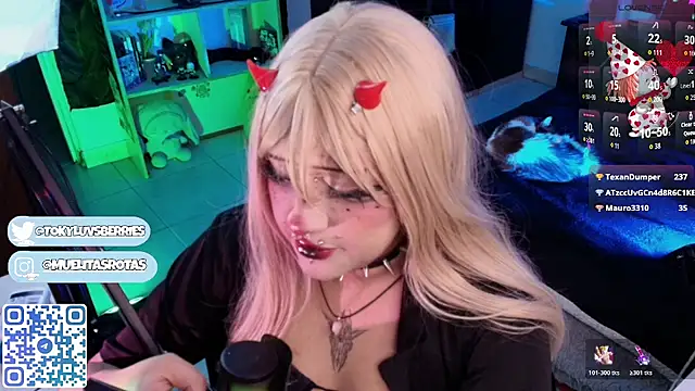 Snapshot of toky_doll chatting on June 5, 2026, 6:52 am toky doll online show from June 5, 2026, 6:52 am