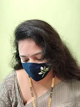 Snapshot of neelu-hoty chatting on May 11, 2026, 8:59 am neelu-hoty online show from May 11, 2026, 8:59 am