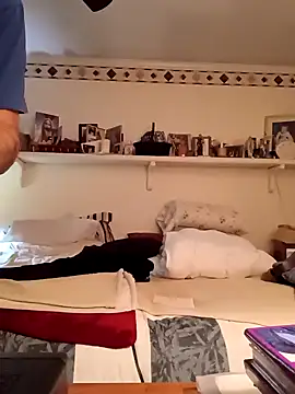 Hand69someguy online show from December 4, 2024, 4:37 am