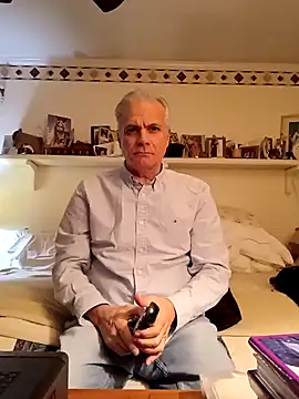 Hand69someguy online show from December 7, 2024, 2:58 am