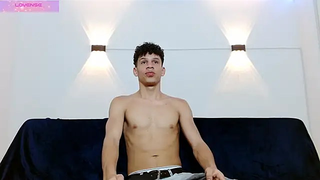 Snapshot of jeff_ross chatting on September 27, 2025, 3:56 am jeff ross online show from September 27, 2025, 3:56 am