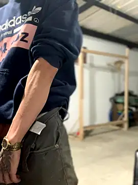 27powercm online show from September 28, 2025, 8:32 am