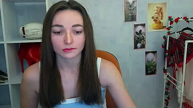  Barbie Kiss  online show from January 14, 2026, 12:42 pm