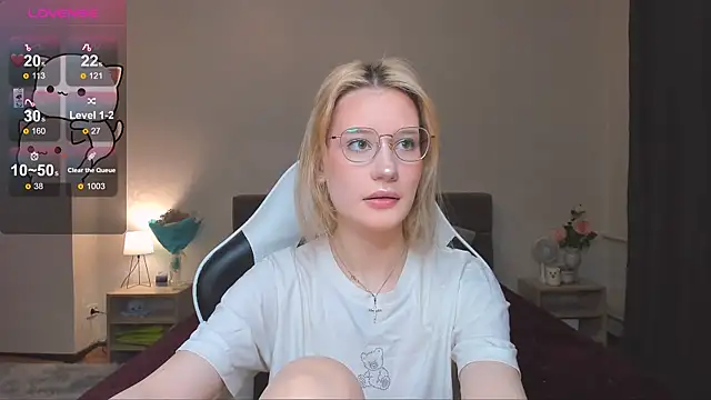 DearLia online show from January 10, 2025, 9:42 pm