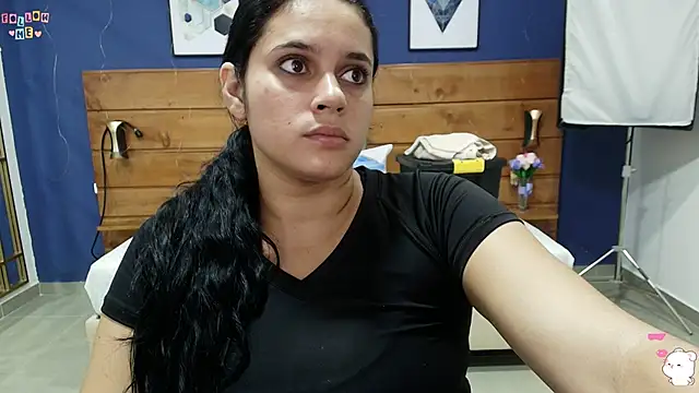 dahiana spark online show from September 11, 2025, 7:58 pm