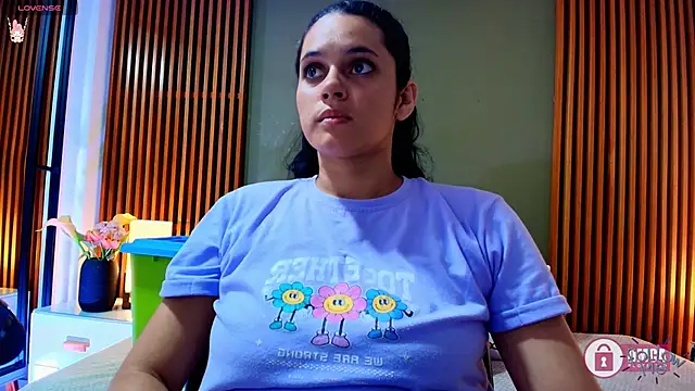 dahiana spark online show from February 25, 2025, 7:49 pm