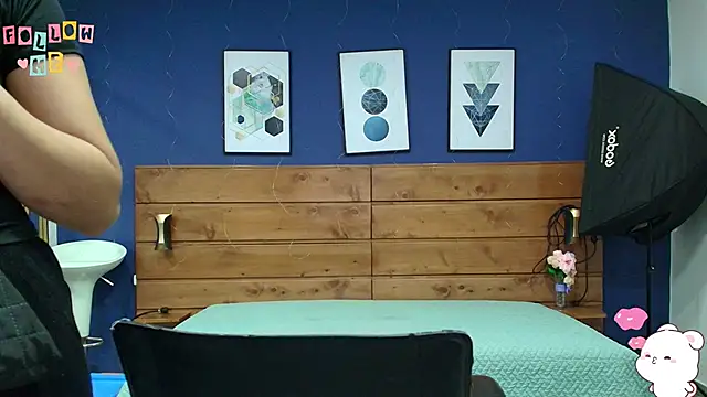 dahiana spark online show from March 21, 2025, 8:18 pm