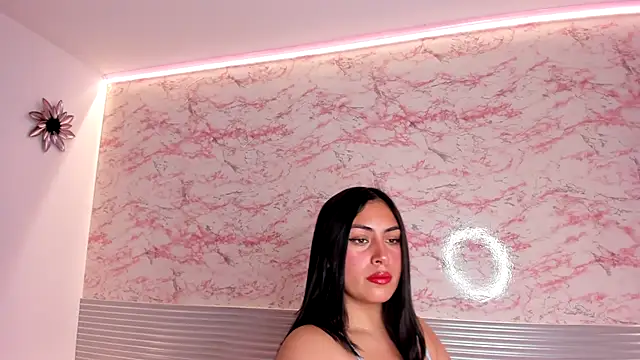  Danaa online show from December 2, 2025, 6:53 pm