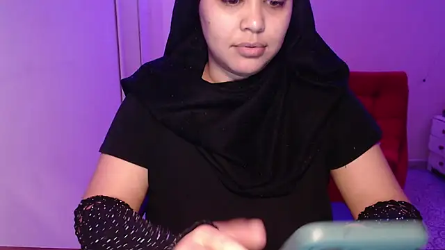 VenussTits97 online show from April 25, 2026, 11:35 pm