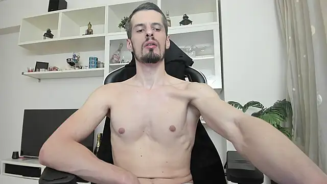 Snapshot of ToddClaytonn chatting on June 6, 2026, 8:36 pm ToddClaytonn online show from June 6, 2026, 8:36 pm