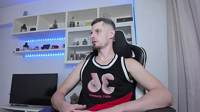 ToddClaytonn online show from September 25, 2025, 5:24 am