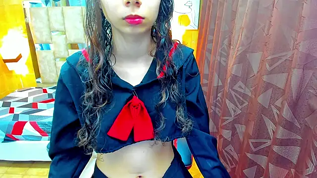 Alicee petite online show from March 20, 2025, 11:38 am